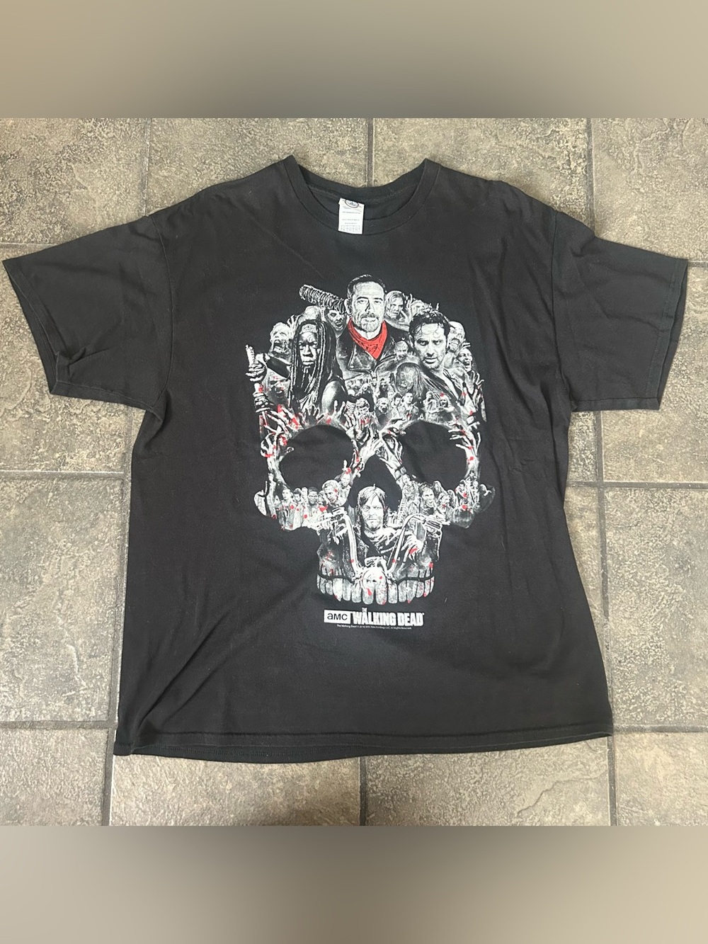 The Walking Dead Cast TV Show Skull Horror Zombie Graphic Promo T-Shirt Size XL